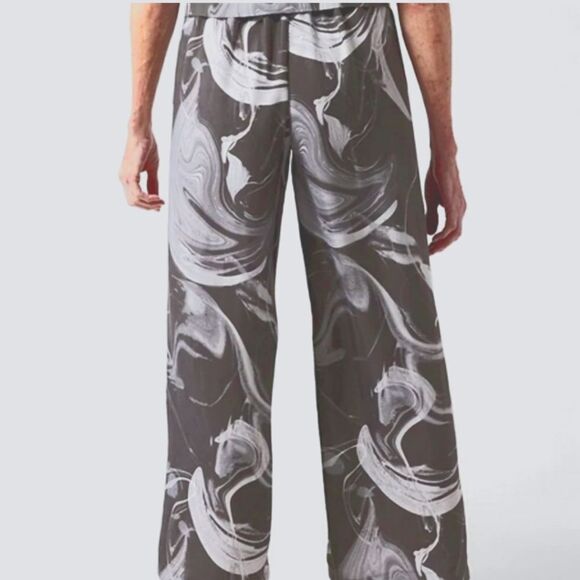 Athleta Cool Calm Pant, Gray/Silver, Size Small, NWT - Picture 4 of 7